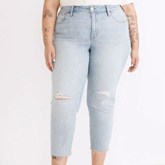 Madewell High Rise Slim Boyjean in Prentice Wash - Picture 2 of 12